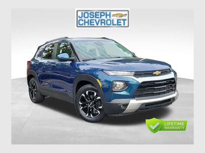 Used 2021 Chevrolet TrailBlazer LT w/ Sun and Liftgate Package