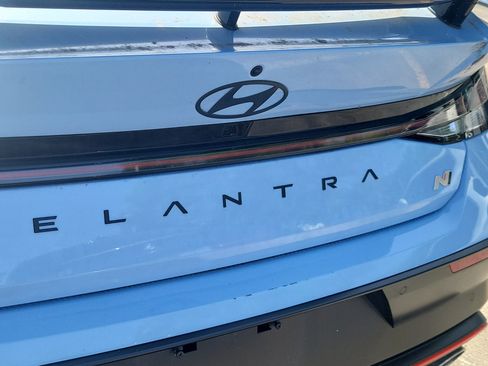 Used 2025 Hyundai Elantra N FWD image 7