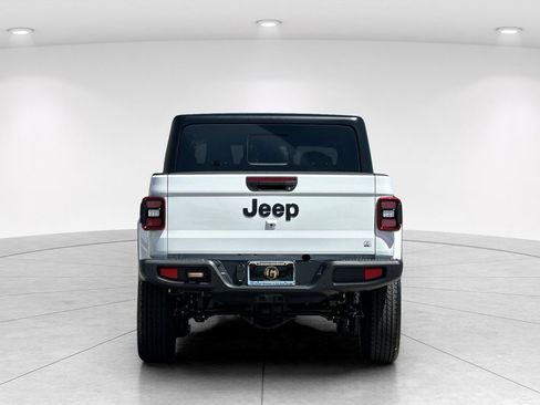 New 2026 Jeep Gladiator Sport AWD/4WD image 5