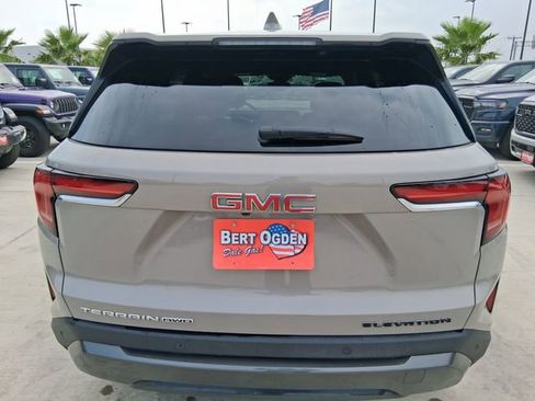 Used 2026 GMC Terrain Elevation AWD/4WD image 6