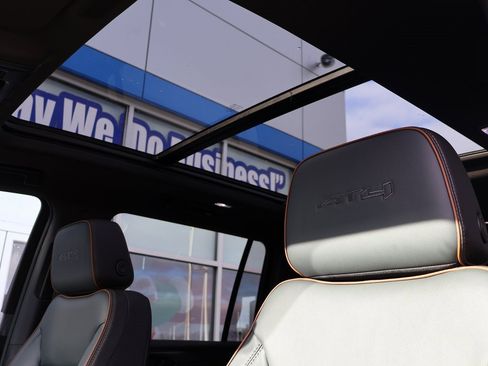 New 2026 GMC Yukon XL AT4 w/ AT4 Premium Package image 26