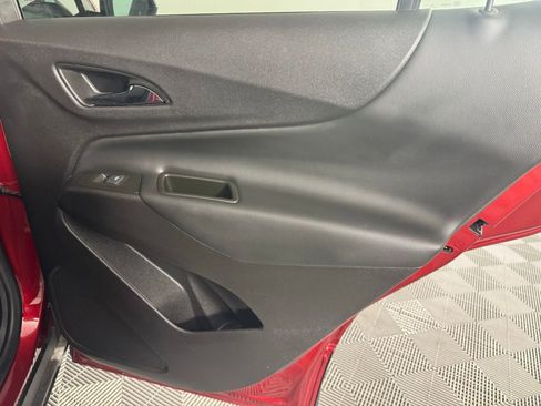 Used 2024 Chevrolet Equinox LT image 26