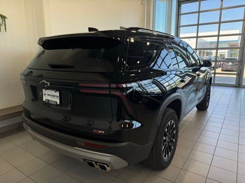 Certified 2024 Chevrolet Traverse Z71 AWD/4WD image 35