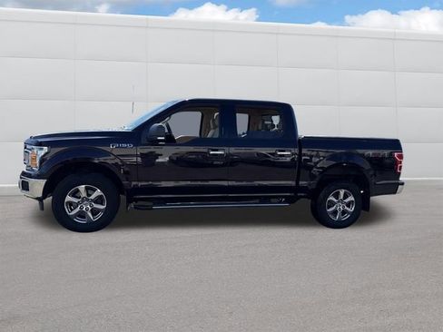 Used 2018 Ford F150 XLT w/ Equipment Group 302A Luxury image 2