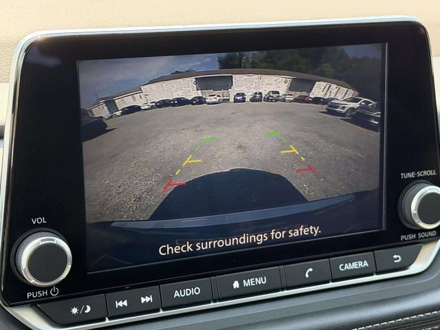 Used 2023 Nissan Rogue SV AWD/4WD image 20