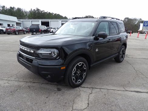 Used 2025 Ford Bronco Sport Outer Banks w/ Outer Banks Tech Package+ image 4