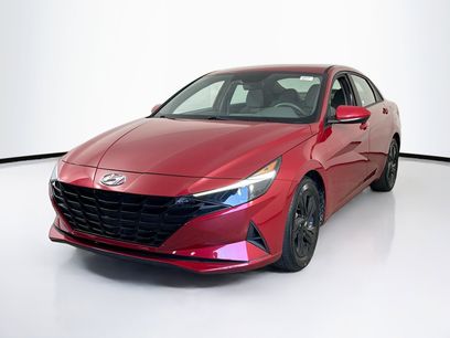 Used 2023 Hyundai Elantra SEL