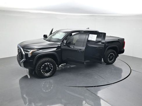 Used 2022 Toyota Tundra SR5 w/ TRD Off-Road Package AWD/4WD image 41