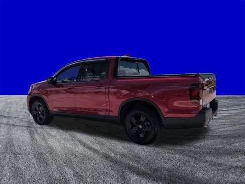 Used 2025 Honda Ridgeline Black Edition image 6
