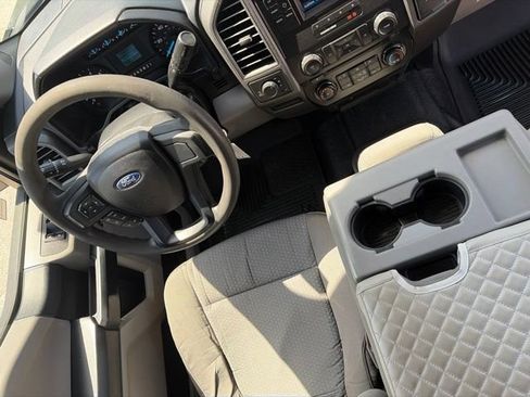 Used 2017 Ford F250 XL w/ Power Equipment Group AWD/4WD image 30