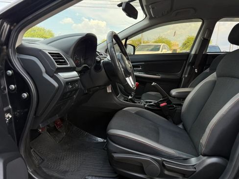 Used 2016 Subaru Crosstrek 2.0i Premium w/ Popular Package #1 AWD/4WD image 39