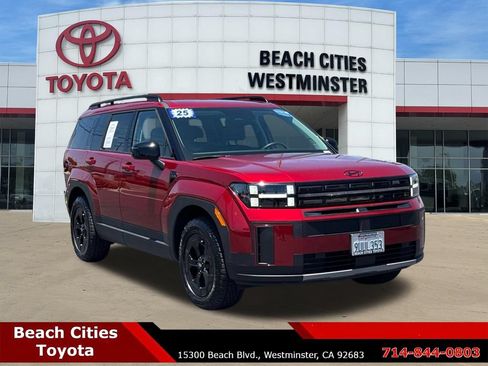 Used 2025 Hyundai Santa Fe XRT w/ Tow & Go Package AWD/4WD image 2