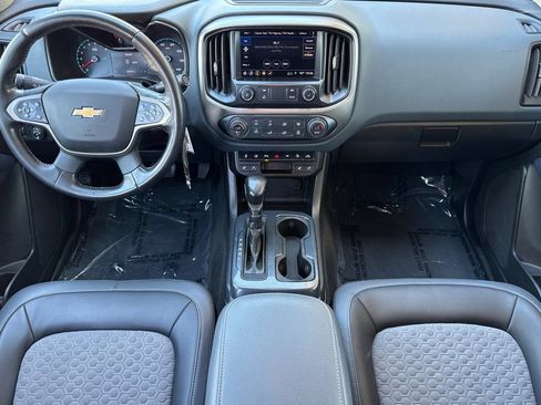 Certified 2022 Chevrolet Colorado Z71 w/ Safety Package RWD image 3
