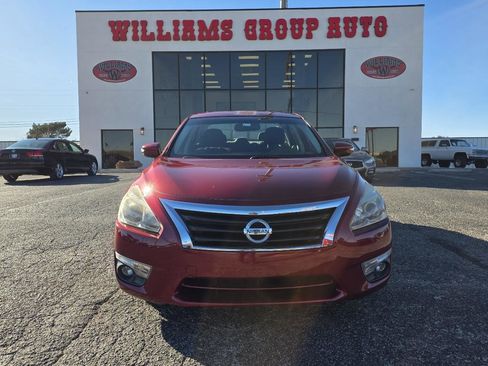 Used 2015 Nissan Altima 3.5 SL image 2