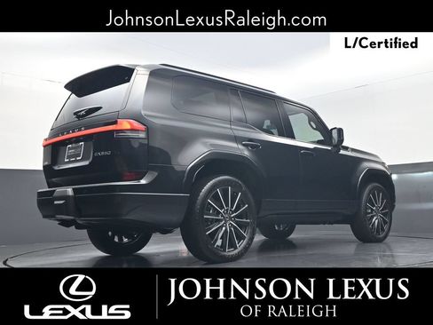 Used 2025 Lexus GX 550 w/ Cold Area Package AWD/4WD image 21