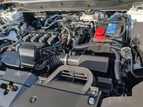 Used 2024 Honda CR-V EX image 23