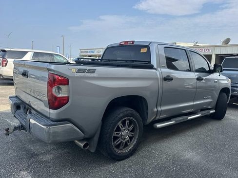 Used 2014 Toyota Tundra SR5 w/ SR5 Upgrade Package AWD/4WD image 7