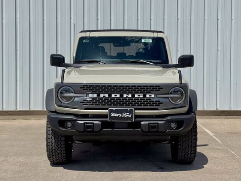 New 2026 Ford Bronco Badlands AWD/4WD image 9