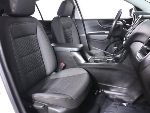 Used 2021 Chevrolet Equinox LT FWD image 40