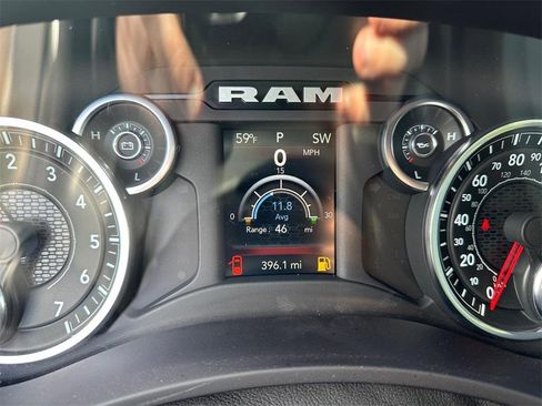 New 2024 RAM 2500 Tradesman w/ Chrome Appearance Group image 16