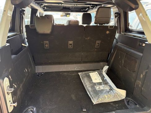 Used 2024 Ford Bronco Wildtrak AWD/4WD image 7