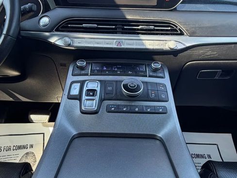 Used 2020 Hyundai Palisade Limited image 12