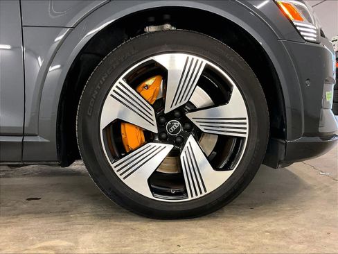 Certified 2023 Audi e-tron Premium Plus w/ Premium Plus Package AWD/4WD image 11