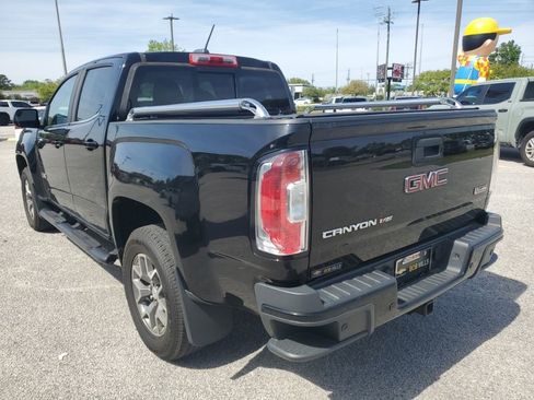 Used 2019 GMC Canyon All Terrain w/ Trailering Package image 3
