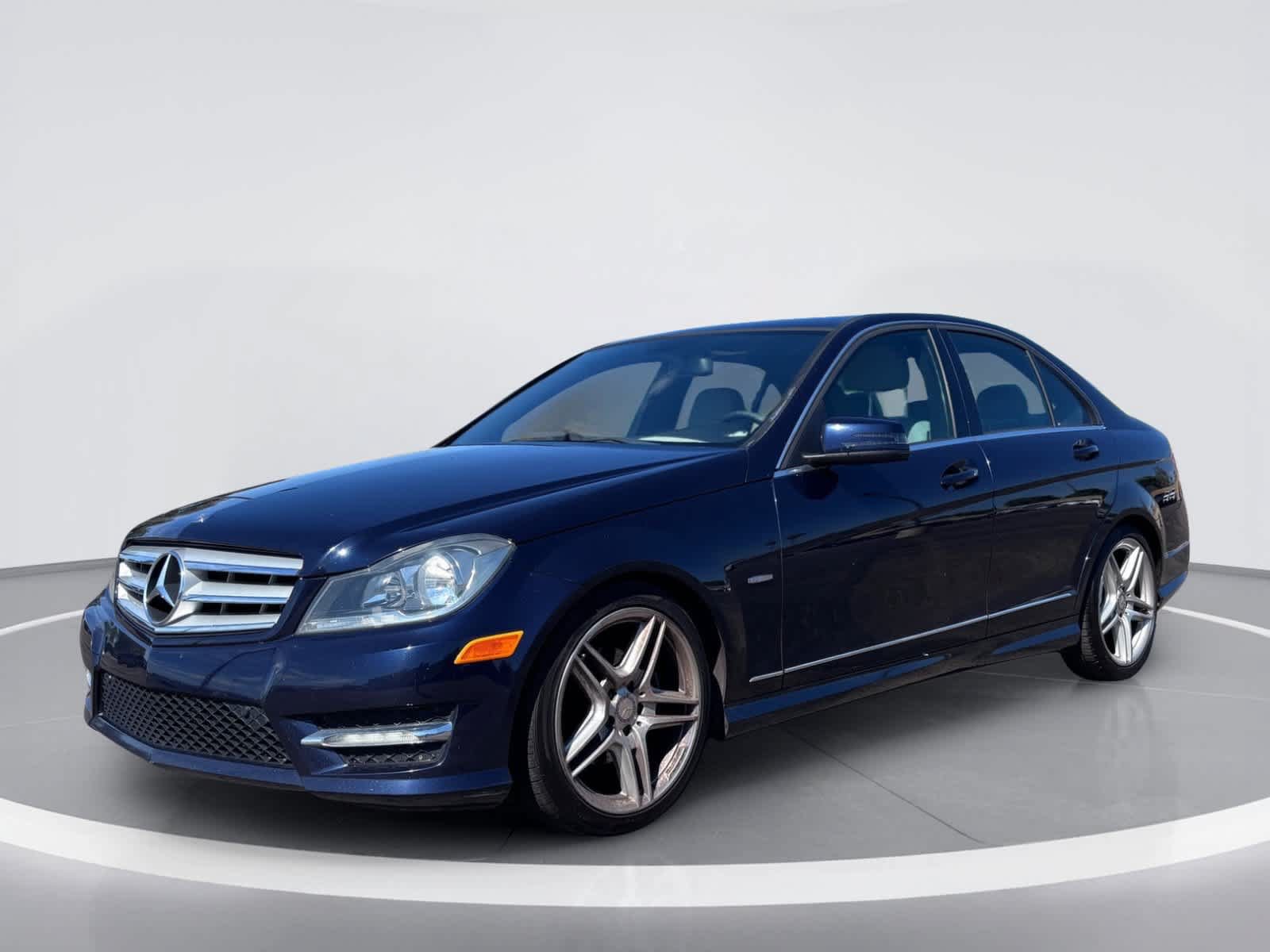Used 2012 Mercedes-Benz C 250 Sedan image 2