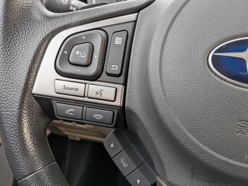 Used 2015 Subaru Legacy 2.5i image 21