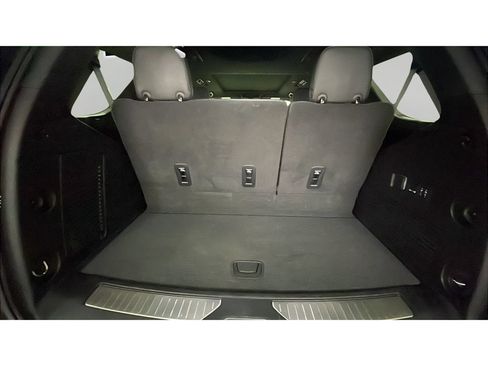 Used 2024 Chevrolet Tahoe RST w/ Luxury Package AWD/4WD image 17