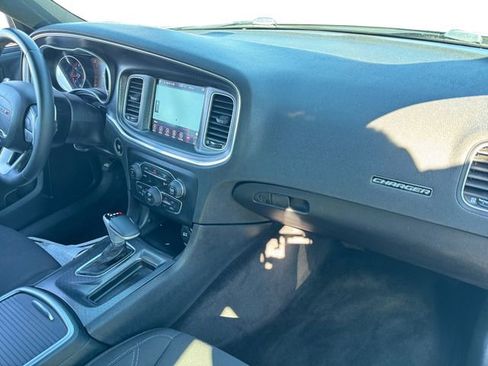 Certified 2017 Dodge Charger R/T w/ Navigation & Travel Group image 18