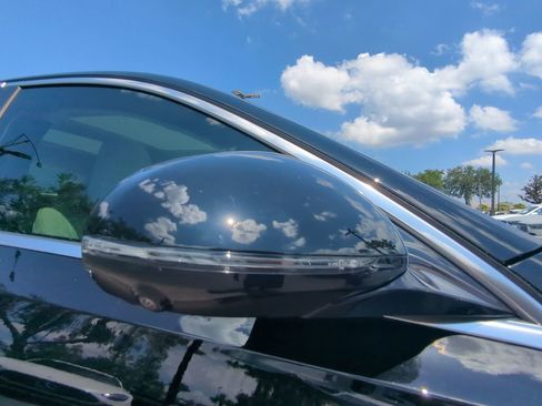 Used 2025 Mercedes-Benz E 350 4MATIC Sedan image 24