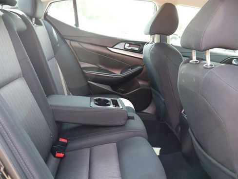 Used 2017 Nissan Maxima 3.5 S FWD image 12