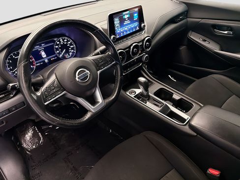 Used 2022 Nissan Sentra SV FWD image 7