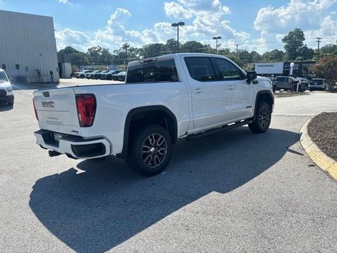 Used 2020 GMC Sierra 1500 AT4 w/ AT4 Premium Package AWD/4WD image 7