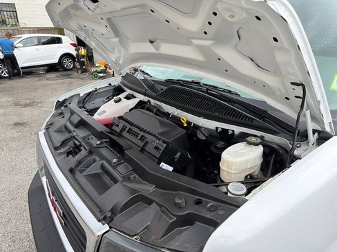 Used 2025 GMC Savana 2500 w/ Driver Convenience Package RWD image 28