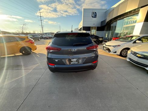Used 2017 Hyundai Tucson SE image 8