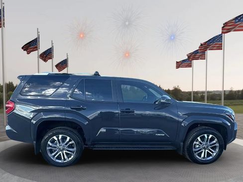 Used 2026 Toyota 4Runner Limited AWD/4WD image 7