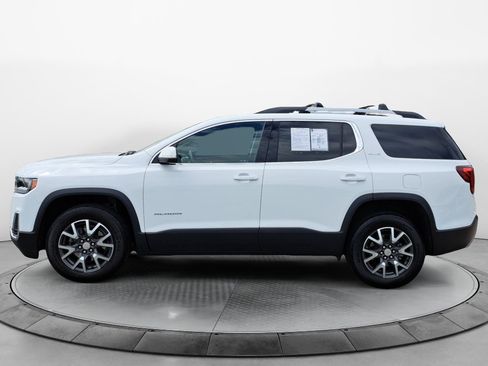 Used 2023 GMC Acadia SLE w/ Driver Convenience Package AWD/4WD image 4