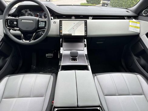New 2026 Land Rover Range Rover Evoque Dynamic SE AWD/4WD image 14