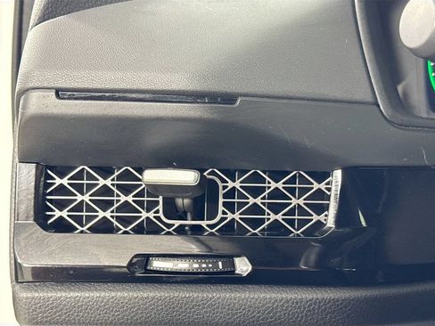 Used 2025 Honda Accord EX-L image 10