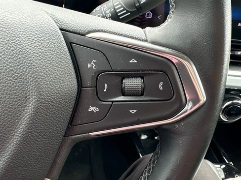 Used 2024 Chevrolet Trax LT w/ Driver Confidence Package image 22