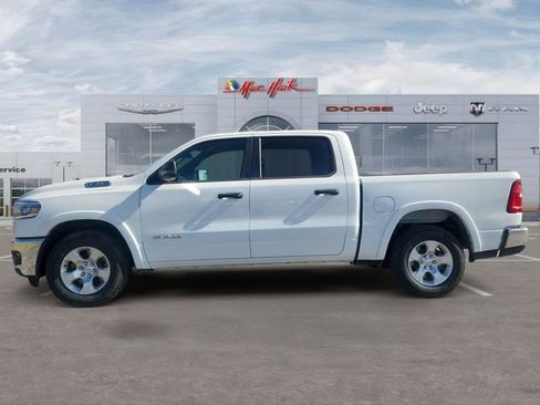 New 2026 RAM 1500 2WD Crew Cab image 2