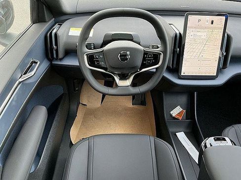 New 2026 Volvo EX30 Cross Country Ultra w/ Protection Package Premier AWD/4WD image 5