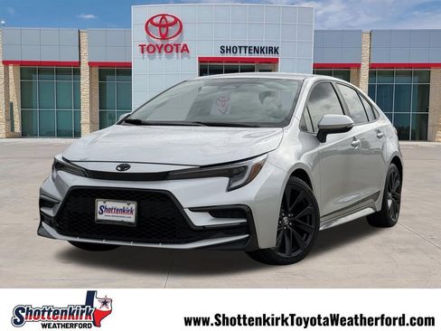 Used 2023 Toyota Corolla SE FWD image 1