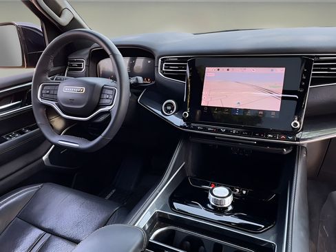 Used 2022 Jeep Wagoneer Series I w/ Premium Group I RWD image 7