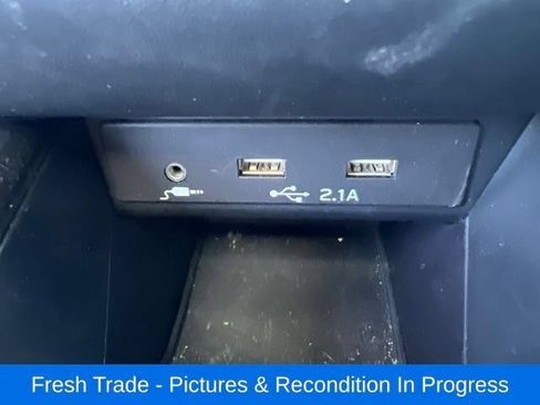 Used 2021 Subaru Outback Premium AWD/4WD image 13