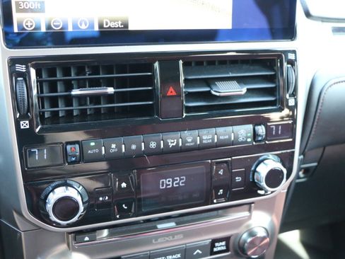 Used 2021 Lexus GX 460 Premium w/ Premium Package AWD/4WD image 25