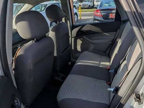 Used 2007 Ford Focus SE FWD image 12